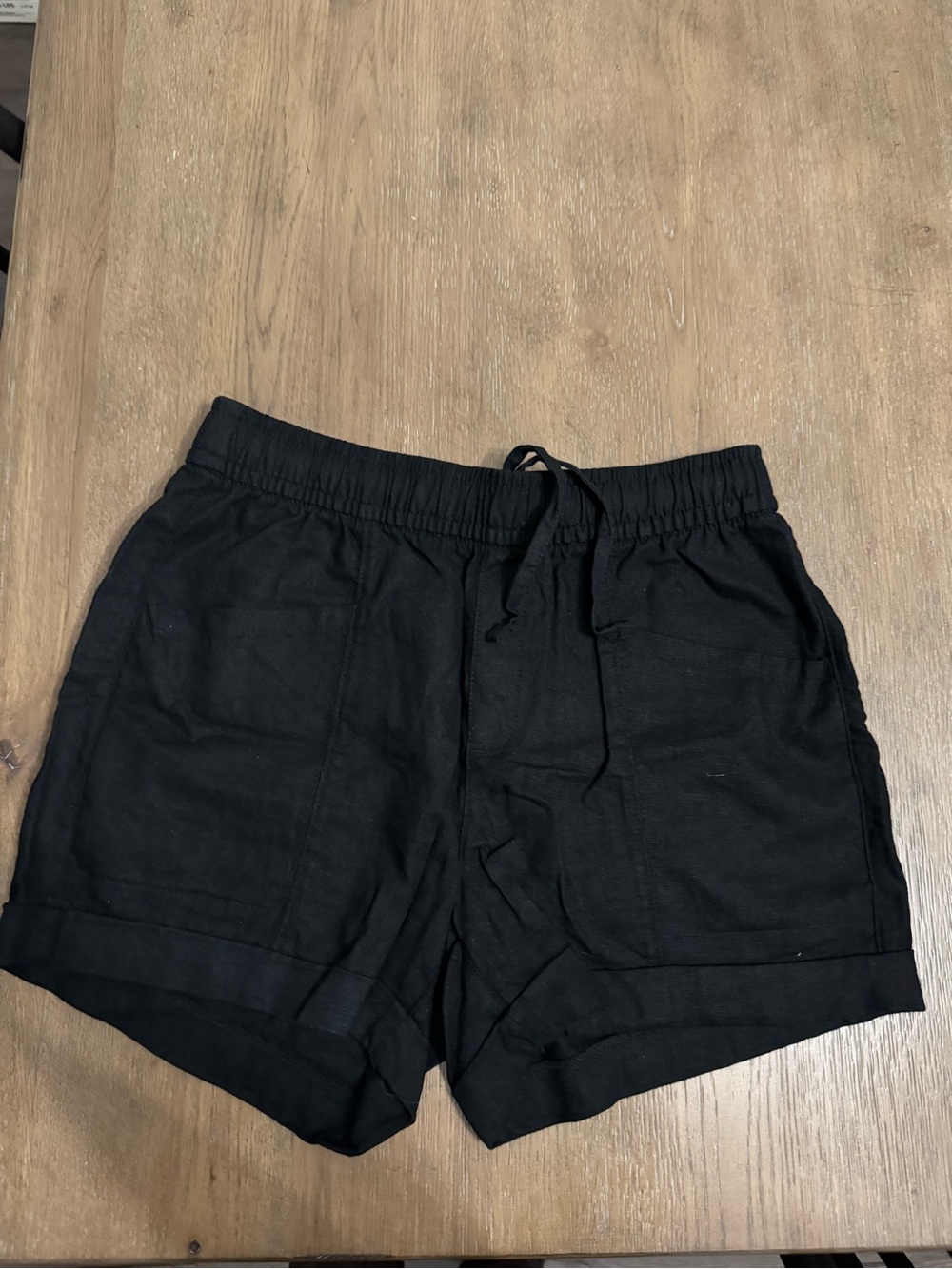 Women’s black old navy linen shorts size xs